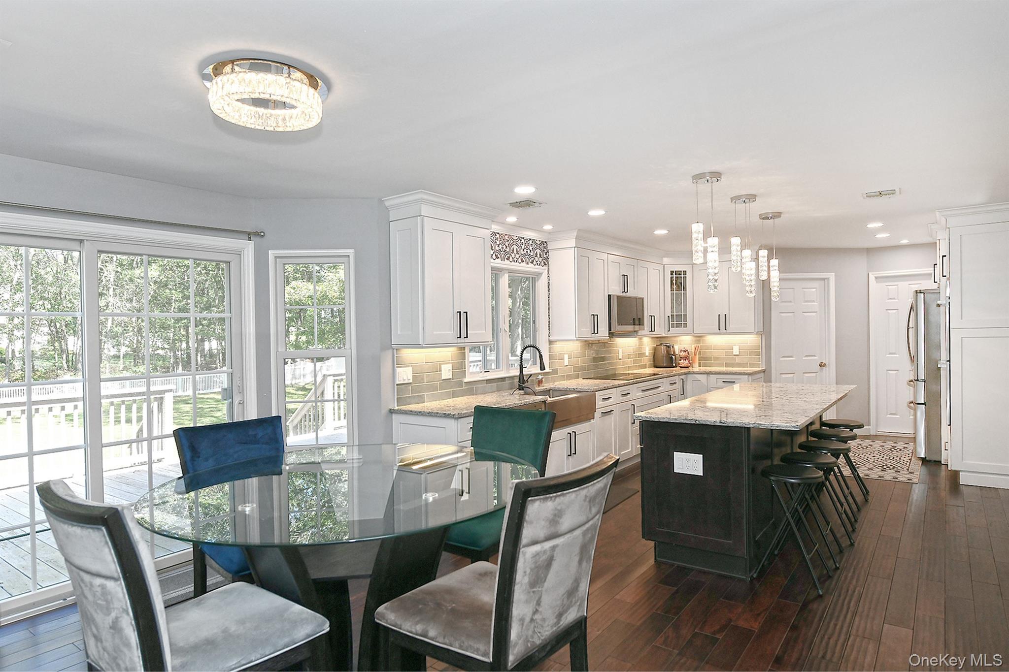 #6 photo, 187 Robinson Avenue, サフォーク郡 Medford , NY 11763