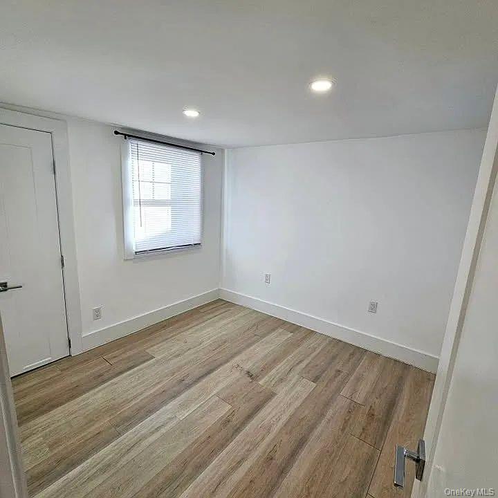 #14 photo, 9 Tillie Street, サフォーク郡 Bay Shore , NY 11706