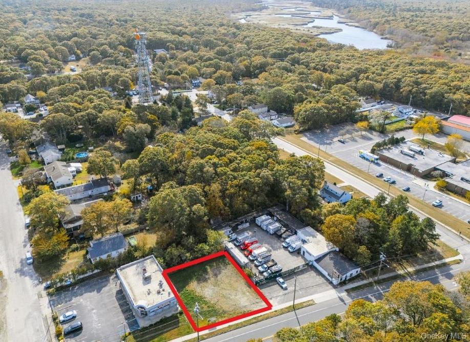 #5 photo, 586 Montauk Highway, サフォーク郡 Shirley , NY 11967