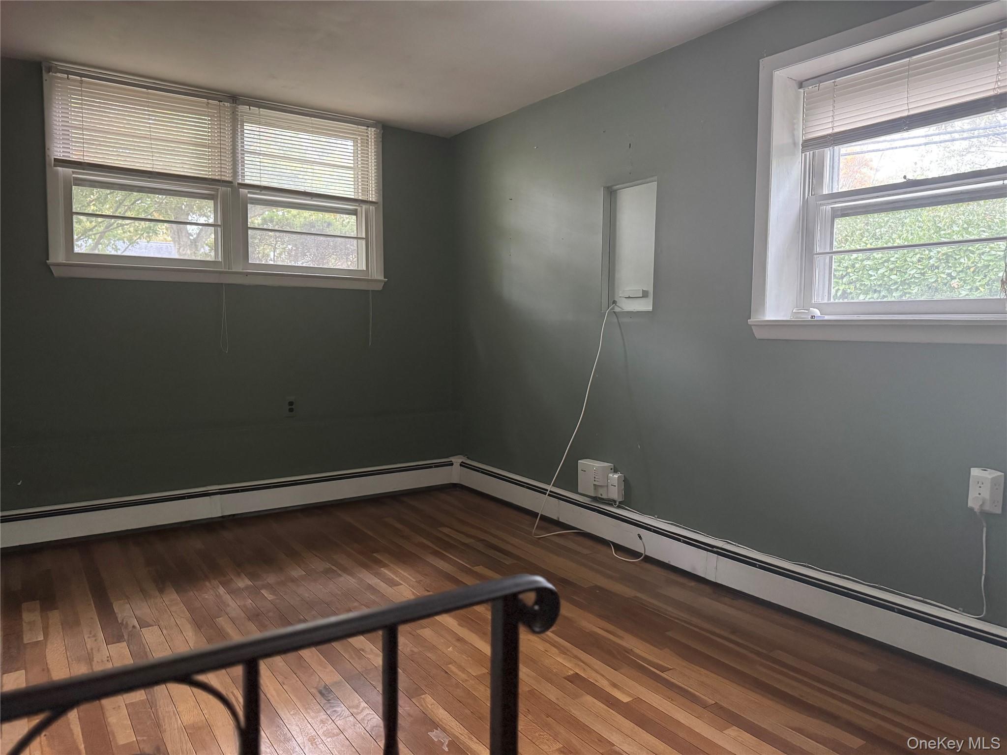 #20 photo, 91 8th Ave, Kings Park , NY 11754