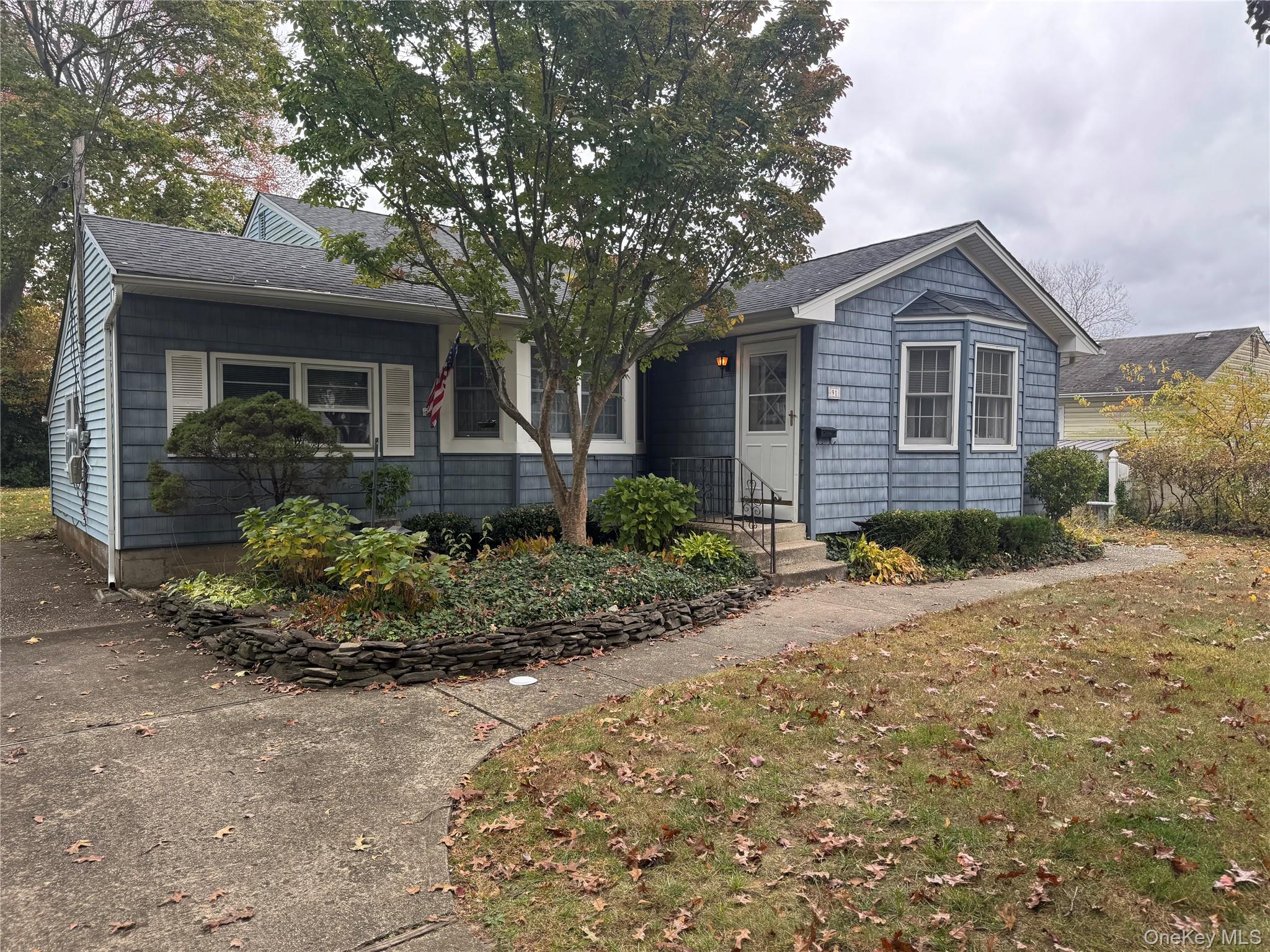 #6 photo, 91 8th Ave, Kings Park , NY 11754