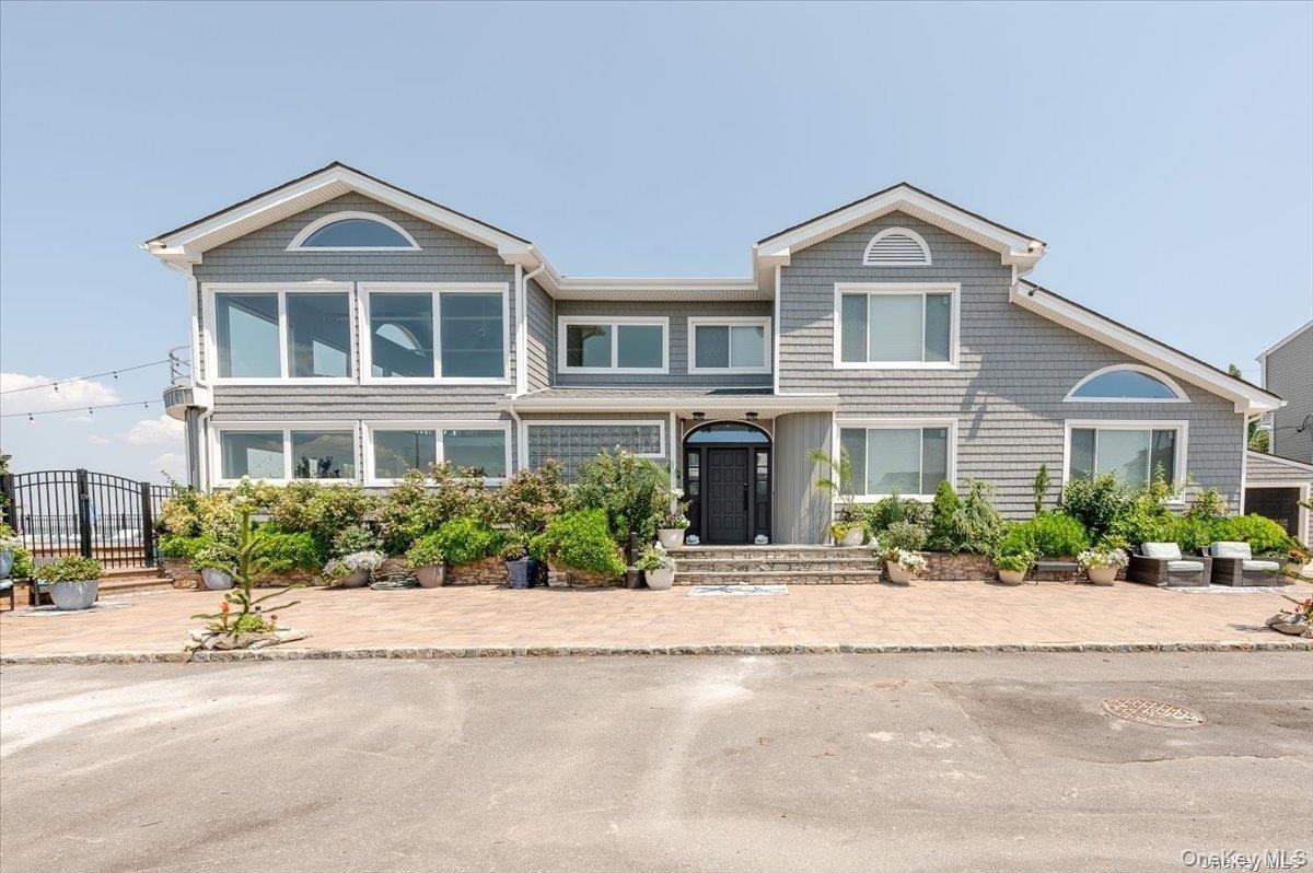 #2 photo, 94 Heron Street, ナッソー郡 Long Beach , NY 11561