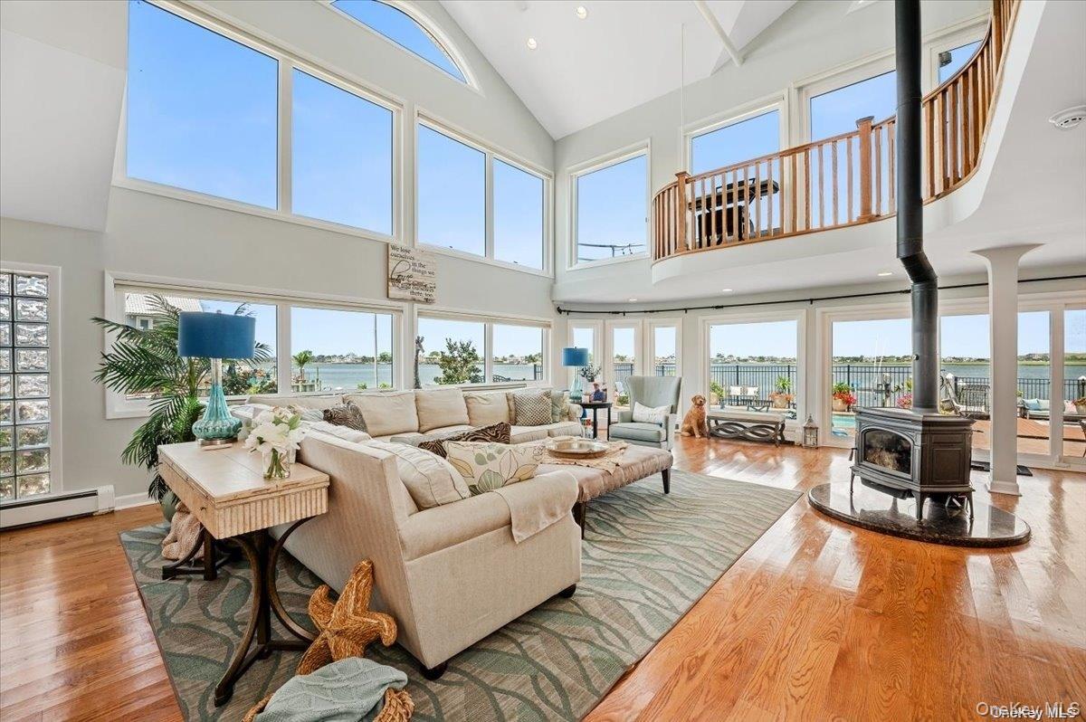 #5 photo, 94 Heron Street, ナッソー郡 Long Beach , NY 11561