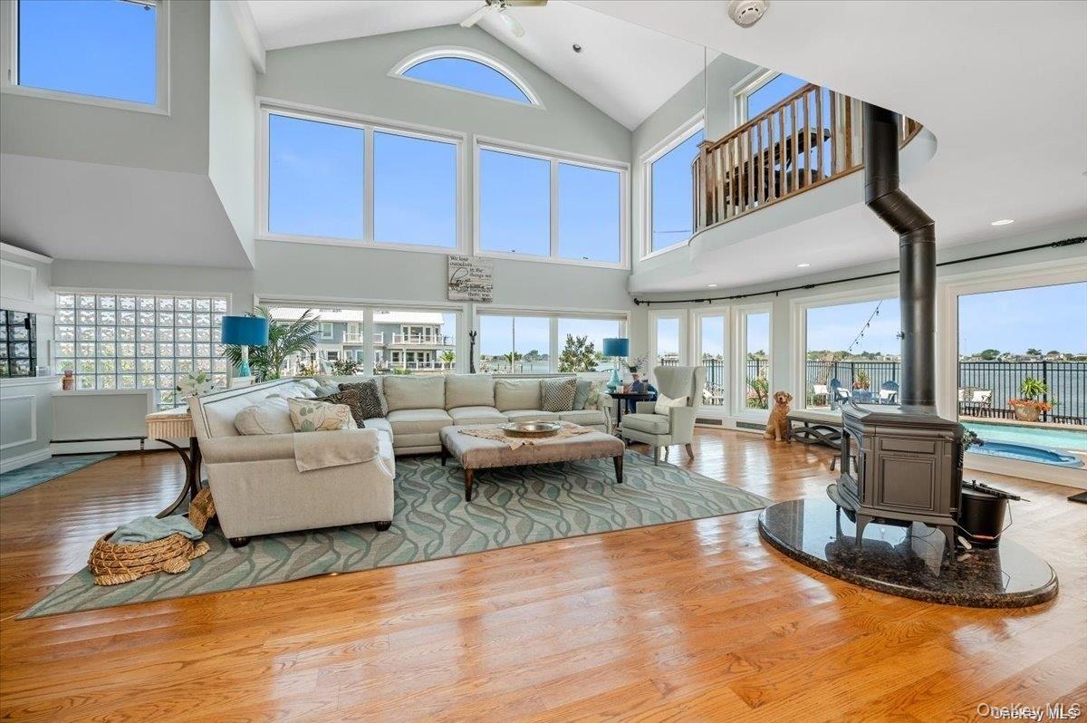 #6 photo, 94 Heron Street, ナッソー郡 Long Beach , NY 11561