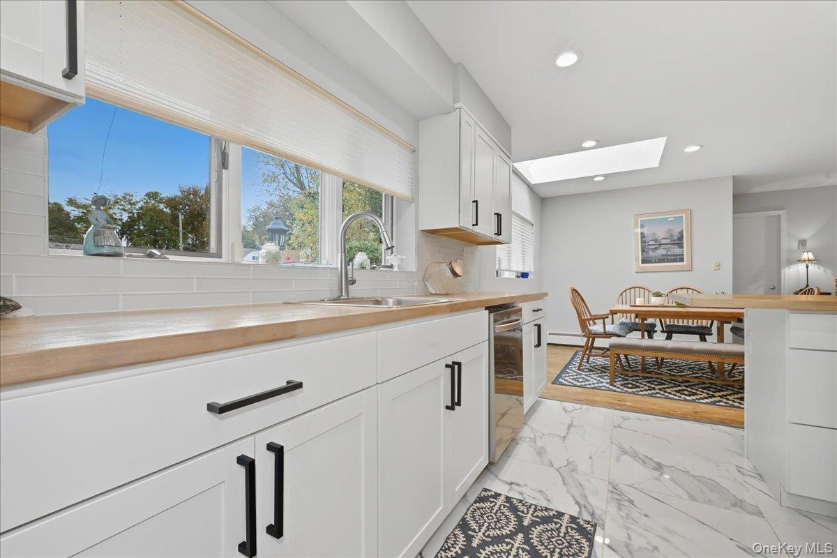 #6 photo, 16 Ridge Drive, ナッソー郡 Roslyn , NY 11576