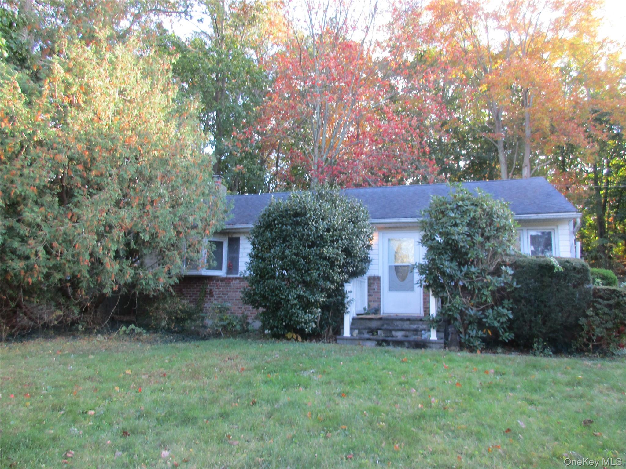 #13 photo, 110 Bellecrest Avenue, East Northport , NY 11731