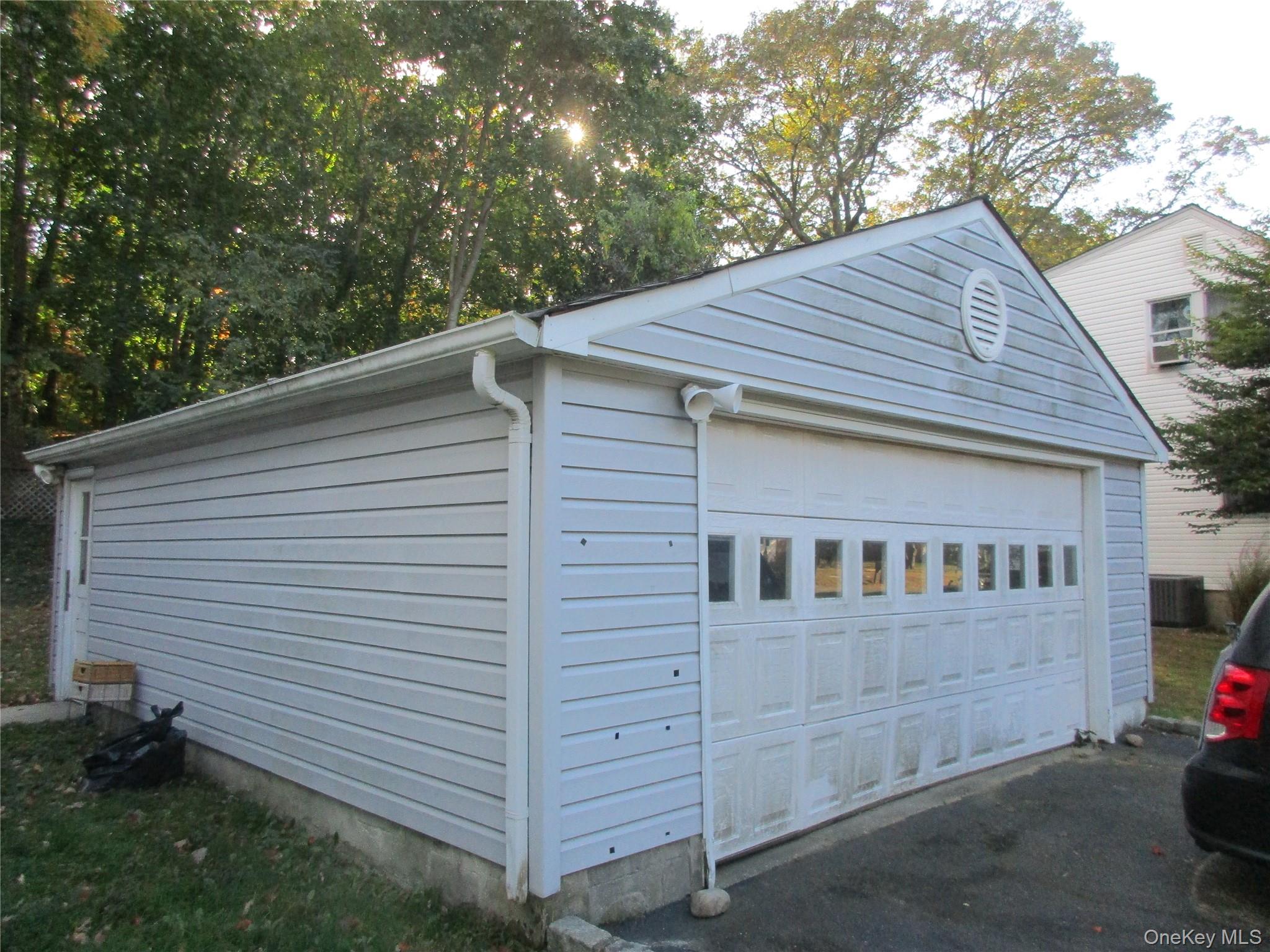 #2 photo, 110 Bellecrest Avenue, East Northport , NY 11731