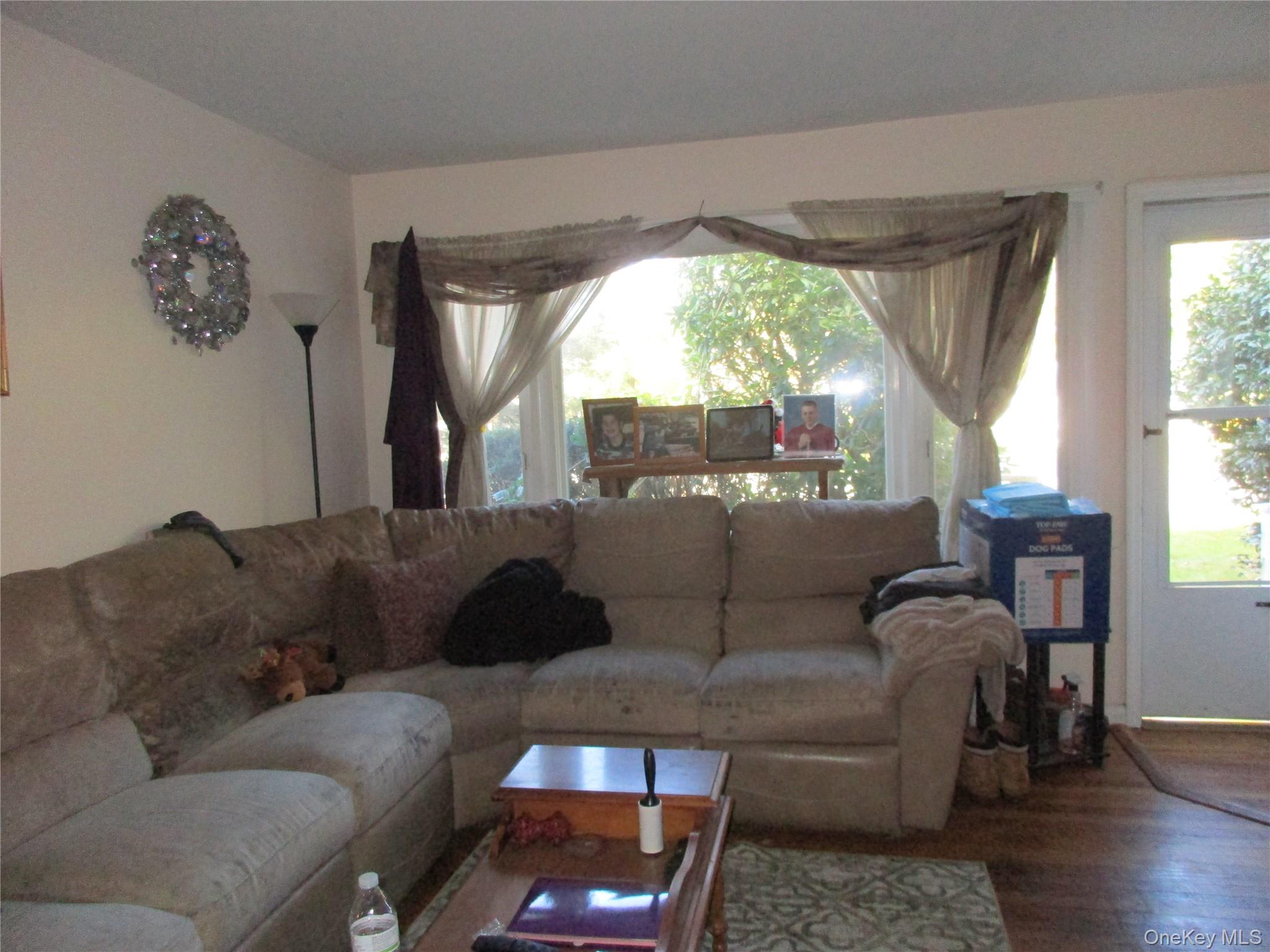 #3 photo, 110 Bellecrest Avenue, East Northport , NY 11731