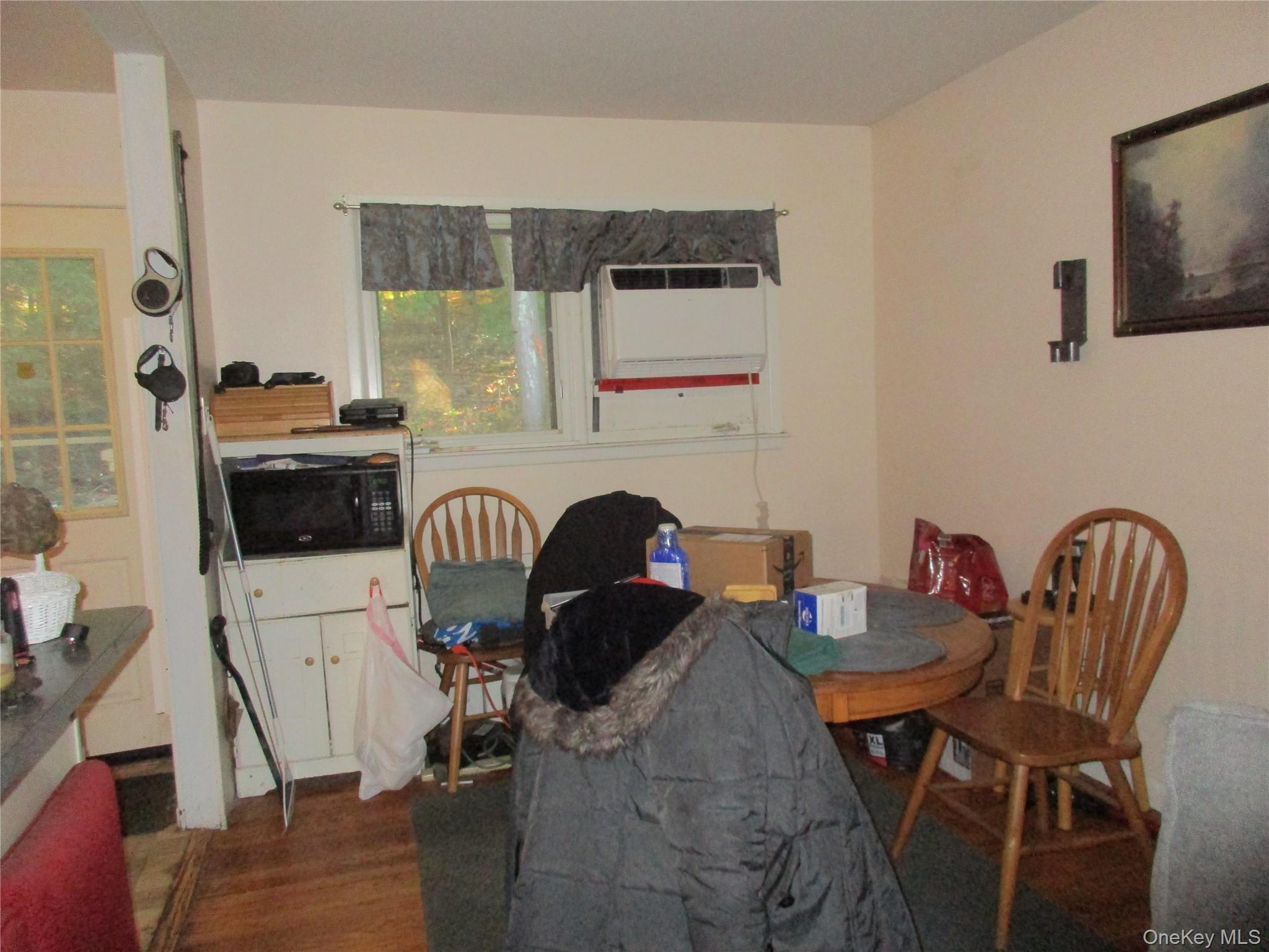 #4 photo, 110 Bellecrest Avenue, East Northport , NY 11731