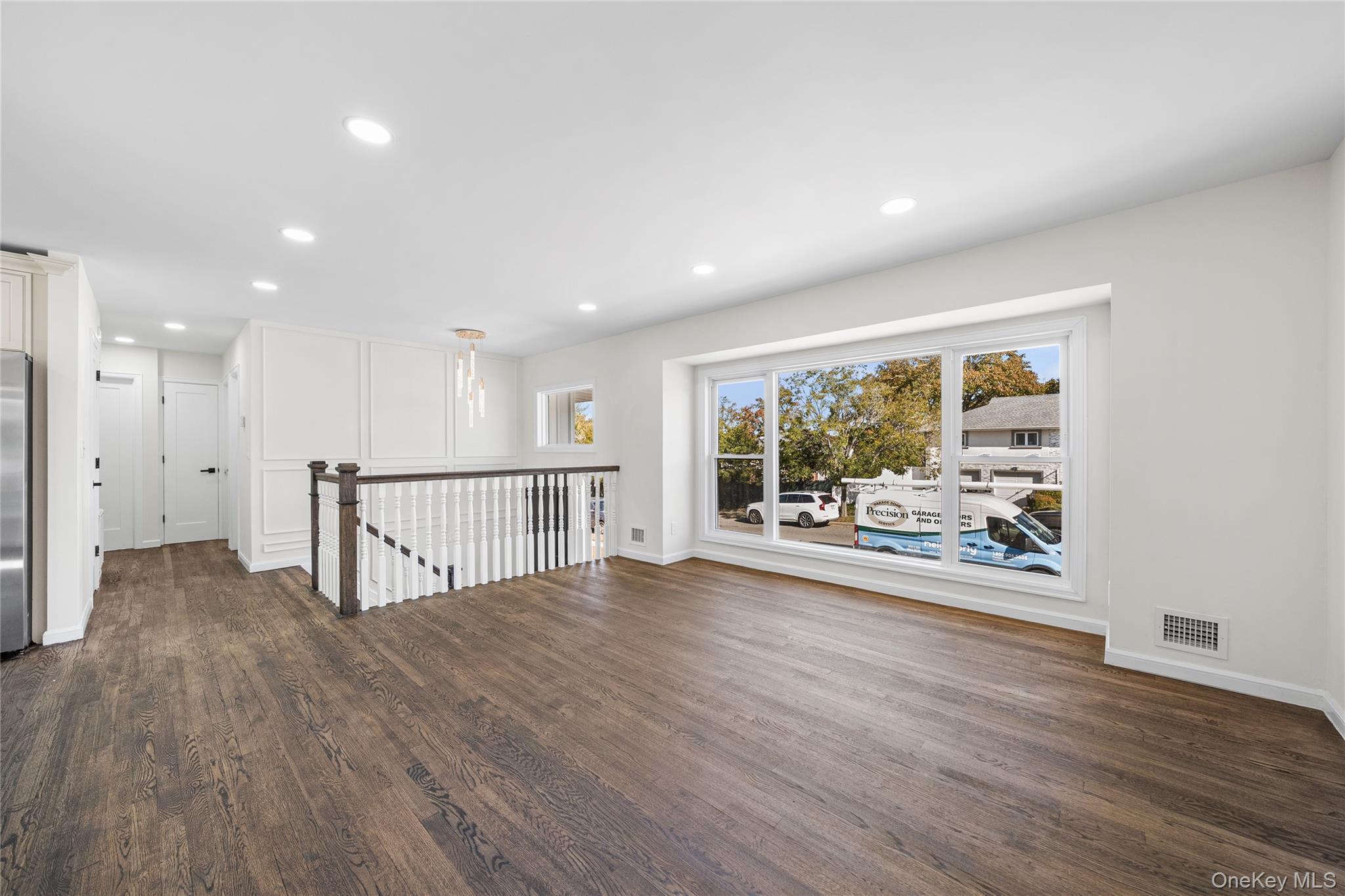 #9 photo, 20 Briarwood Lane, Plainview , NY 11803