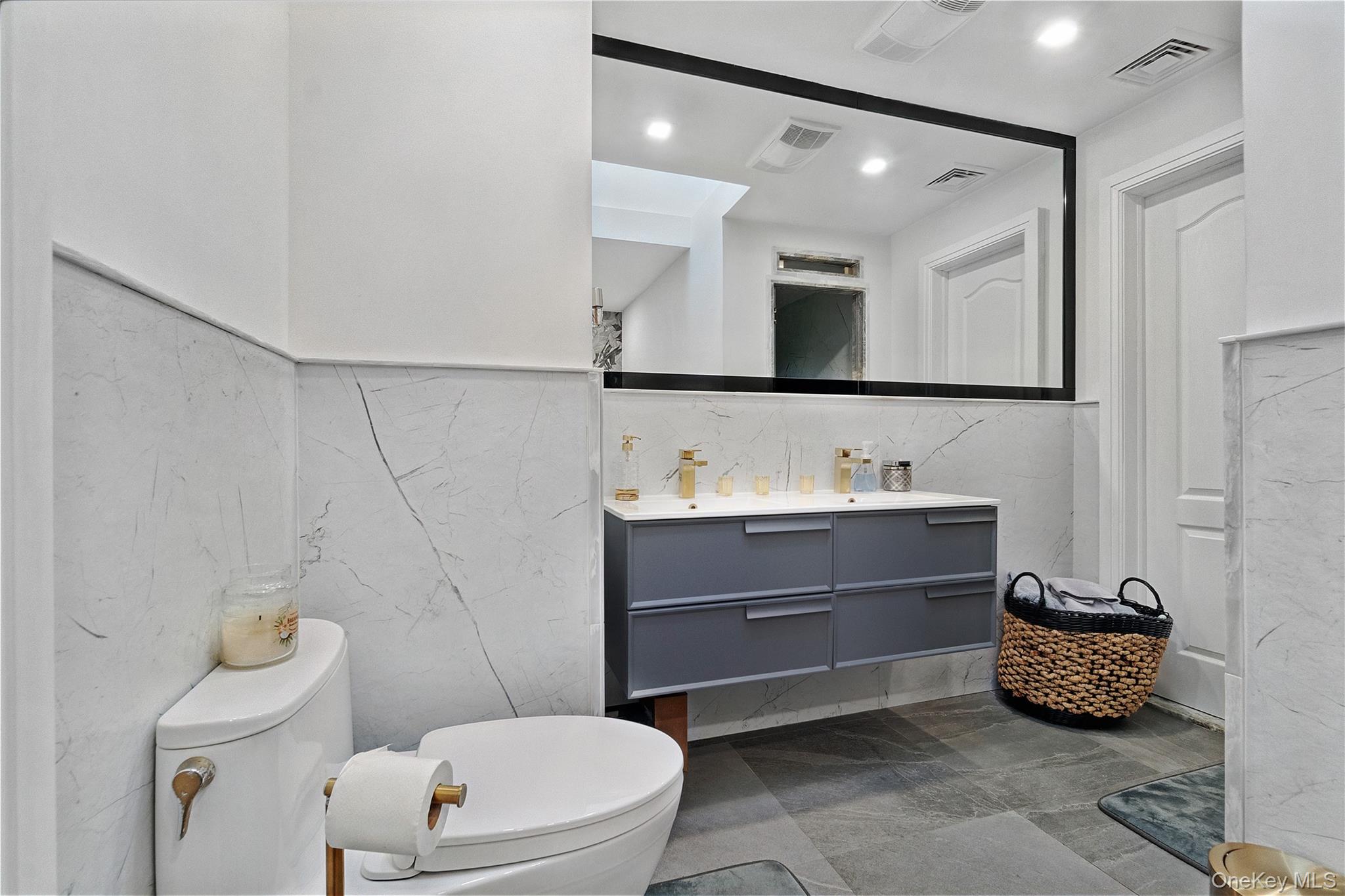 #13 photo, 164-47 86 Street, Howard Beach , NY 11414