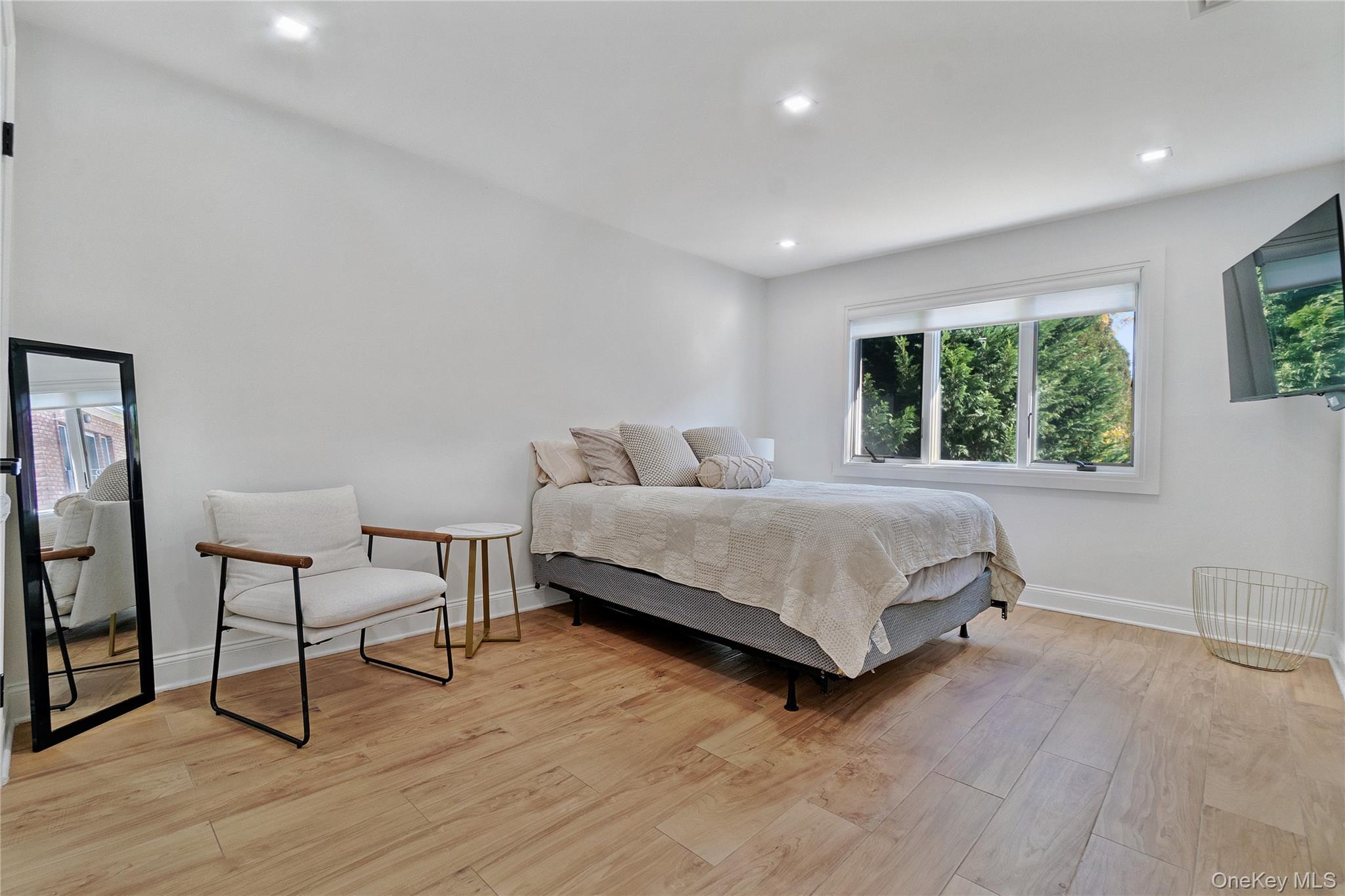 #19 photo, 164-47 86 Street, Howard Beach , NY 11414