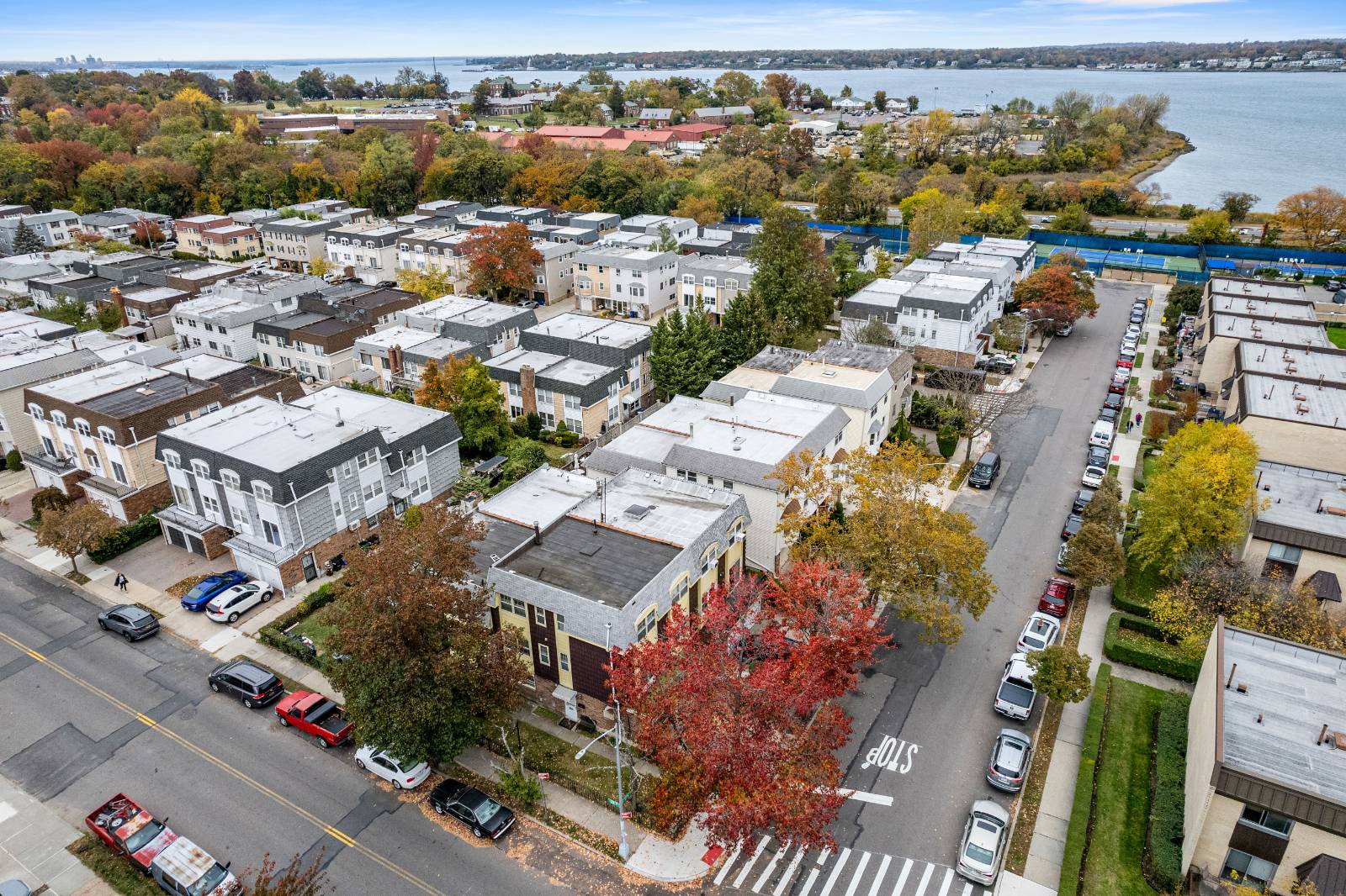 #29 photo, 215-03 17th Avenue, クイーンズ区 Bayside , NY 11360