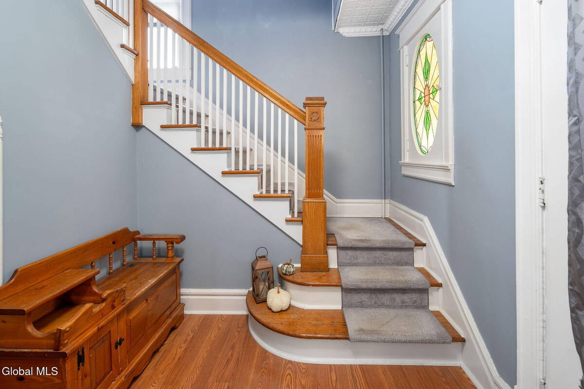 #19 photo, 160 3rd Street, Waterford , NY 12188