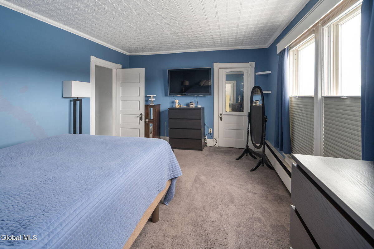 #24 photo, 160 3rd Street, Waterford , NY 12188