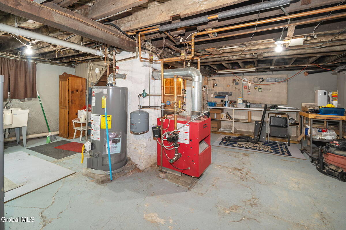 #37 photo, 160 3rd Street, Waterford , NY 12188