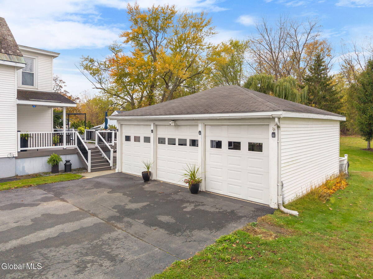 #48 photo, 160 3rd Street, Waterford , NY 12188