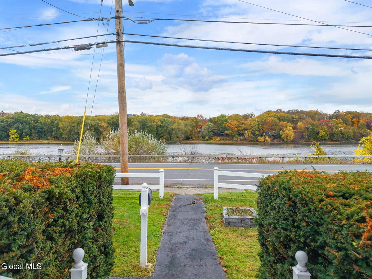 #51 photo, 160 3rd Street, Waterford , NY 12188