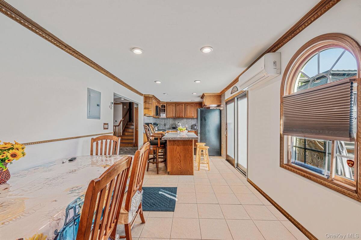 #30 photo, 1655 Stein Drive, Bay Shore , NY 11706