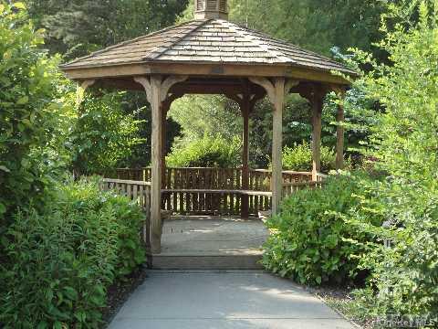 #32 photo, 17 Pidgeon Court, サフォーク郡 Manorville , NY 11949