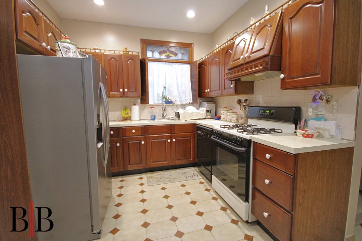 #16 photo, 1483 East 2 Street, Midwood , NY 11230