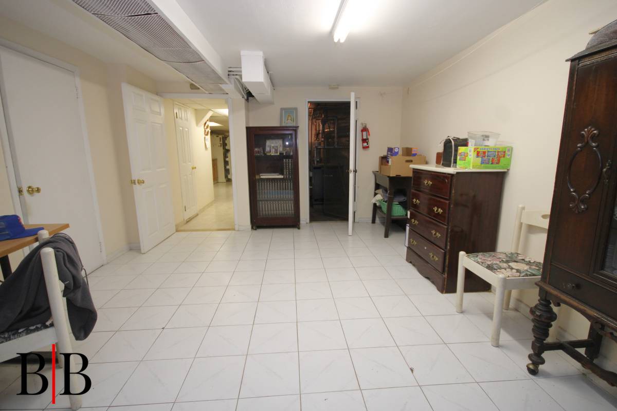 #26 photo, 1483 East 2 Street, Midwood , NY 11230