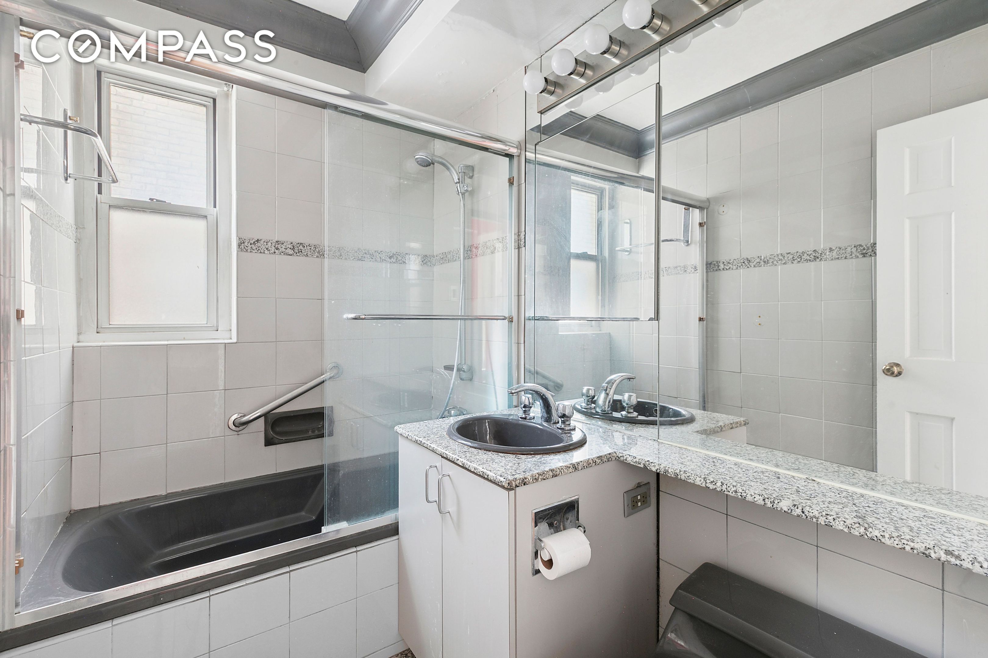 #12 photo, 1175 York Avenue, マンハッタン Lenox Hill , NY 10065