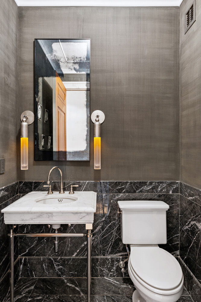 #11 photo, 15 CENTRAL Park W, マンハッタン Lincoln Square , NY 10023