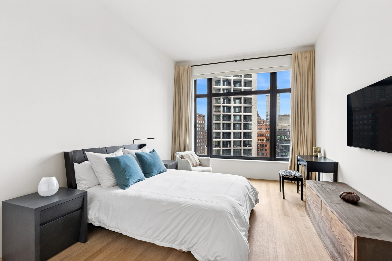 #7 photo, 15 CENTRAL Park W, マンハッタン Lincoln Square , NY 10023