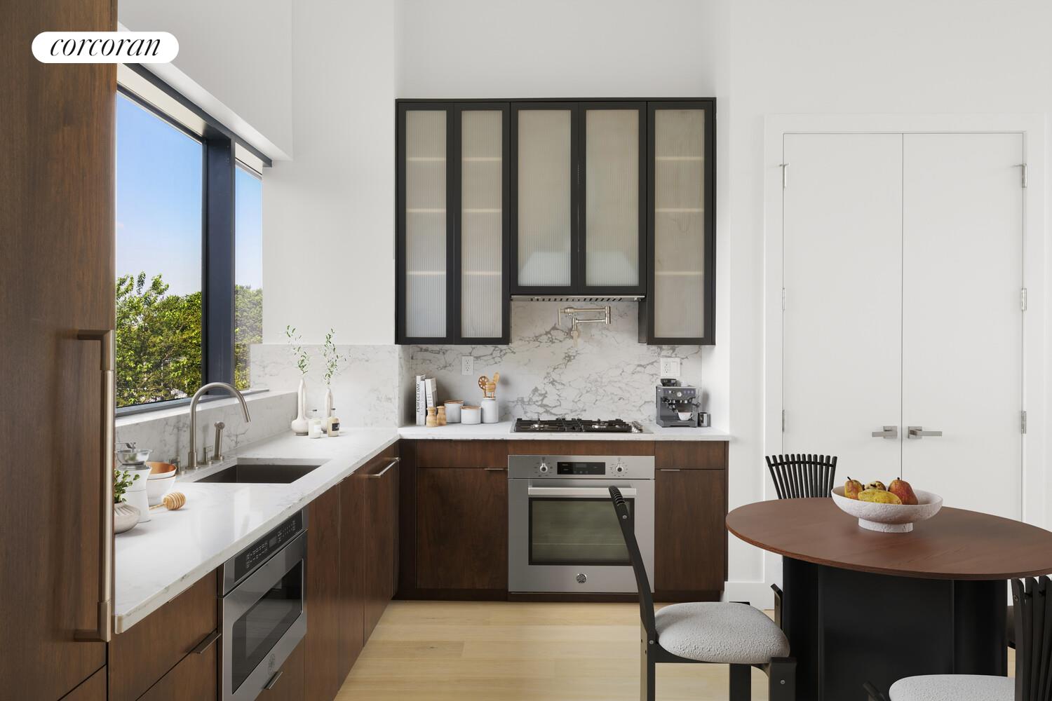 #3 photo, 814 5TH Avenue, Greenwood Heights , NY 11232