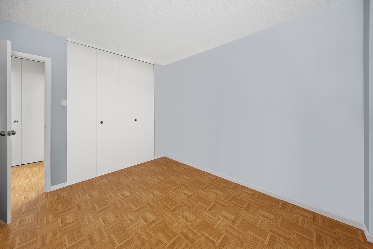 #7 photo, New York City, Lincoln Square , NY 10023