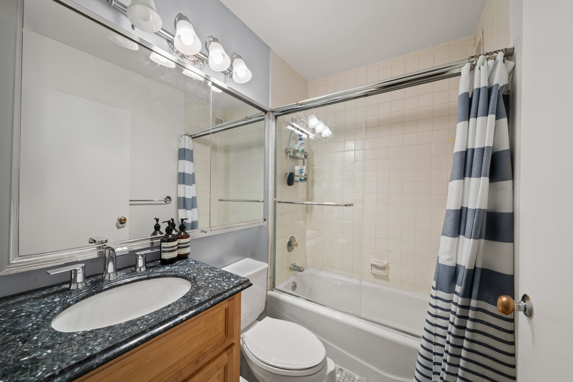 #8 photo, New York City, Lincoln Square , NY 10023