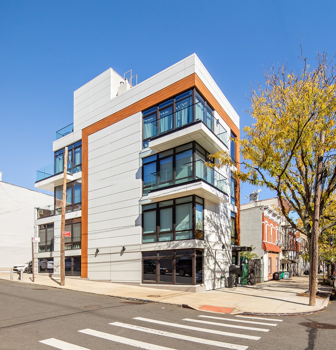 #6 photo, 20-48 Steinway Street, クイーンズ区 Steinway-Ditmars , NY 11105