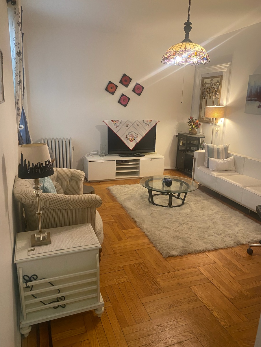 #1 photo, 7609 4th Avenue, ブルックリン区 Bay Ridge , NY 11209