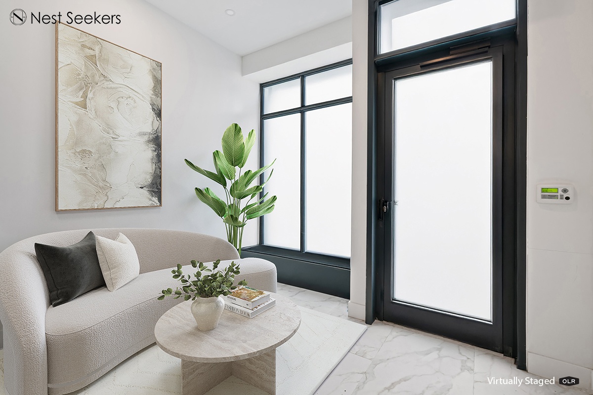 #11 photo, 45-29 47th Street, クイーンズ区 Sunnyside , NY 11377