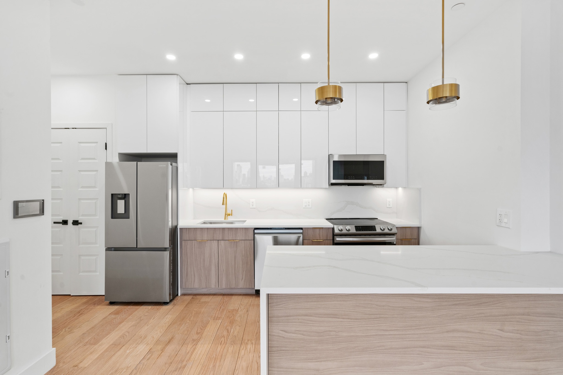 #5 photo, 45-29 47th Street, クイーンズ区 Sunnyside , NY 11377