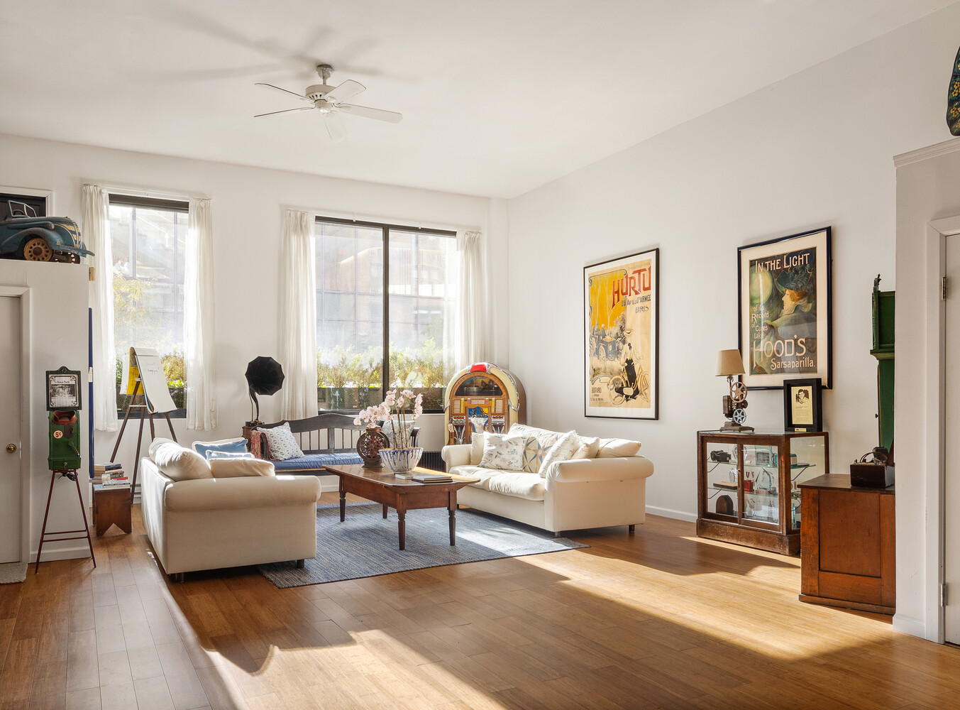 #14 photo, 200 MERCER Street, Greenwich Village , NY 10012