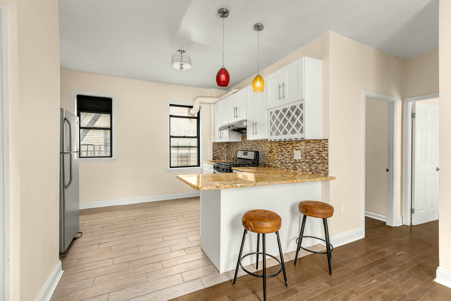 #3 photo, Ditmars Steinway, クイーンズ区 Ditmars Steinway , NY 11105