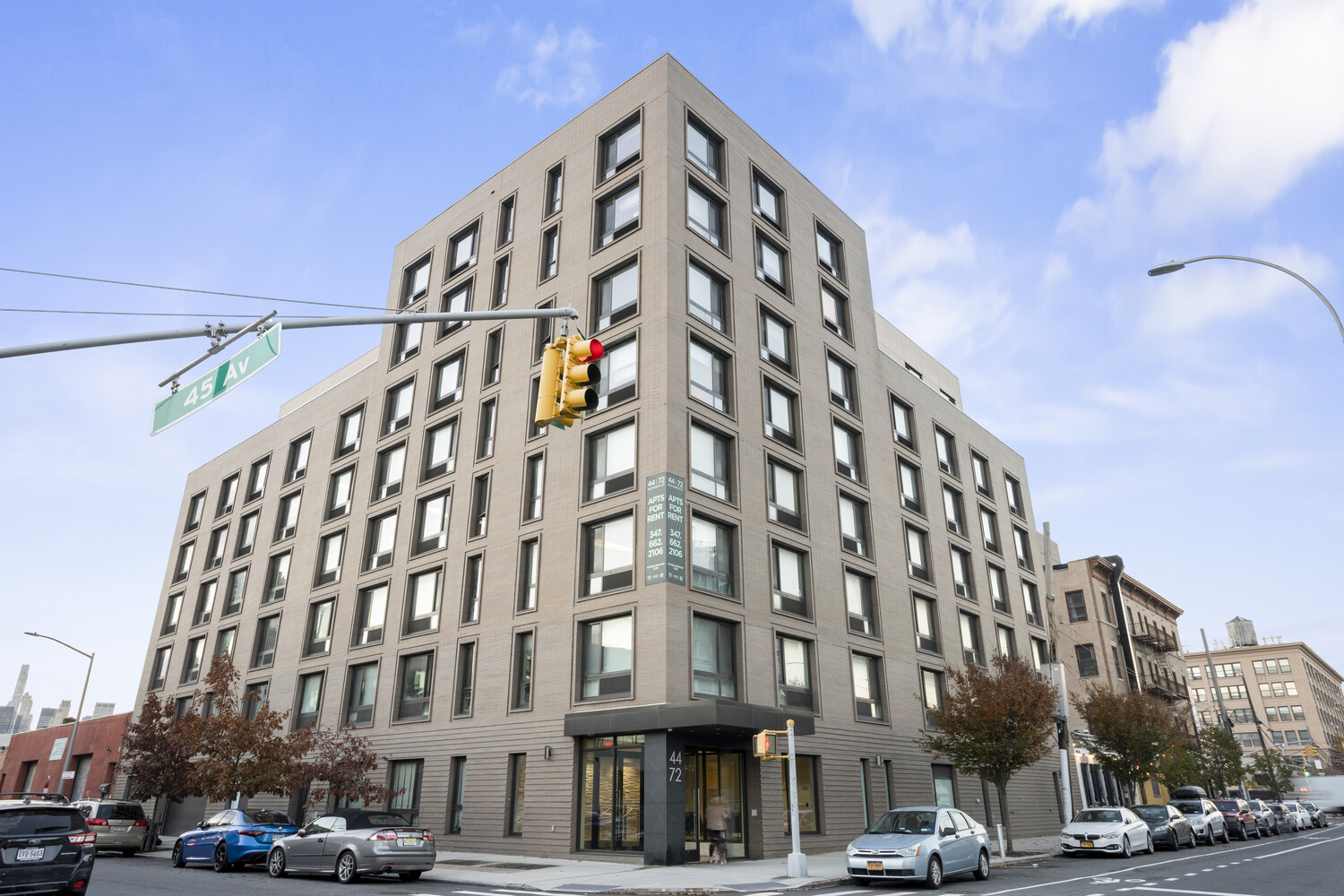 #5 photo, Hunters Point, Hunters Point , NY 11101