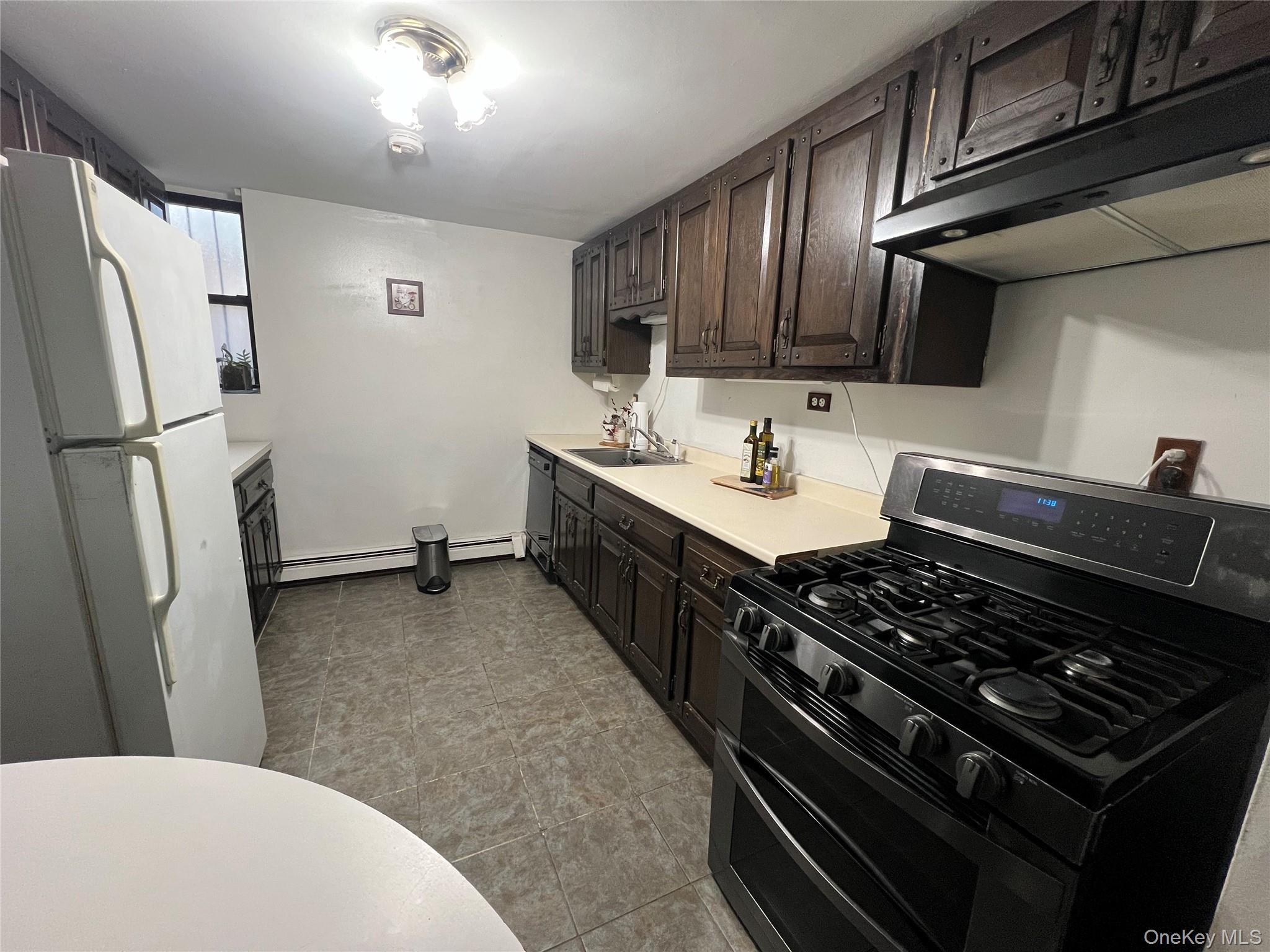 #2 photo, 100 Livingston Street, Yonkers , NY 10705