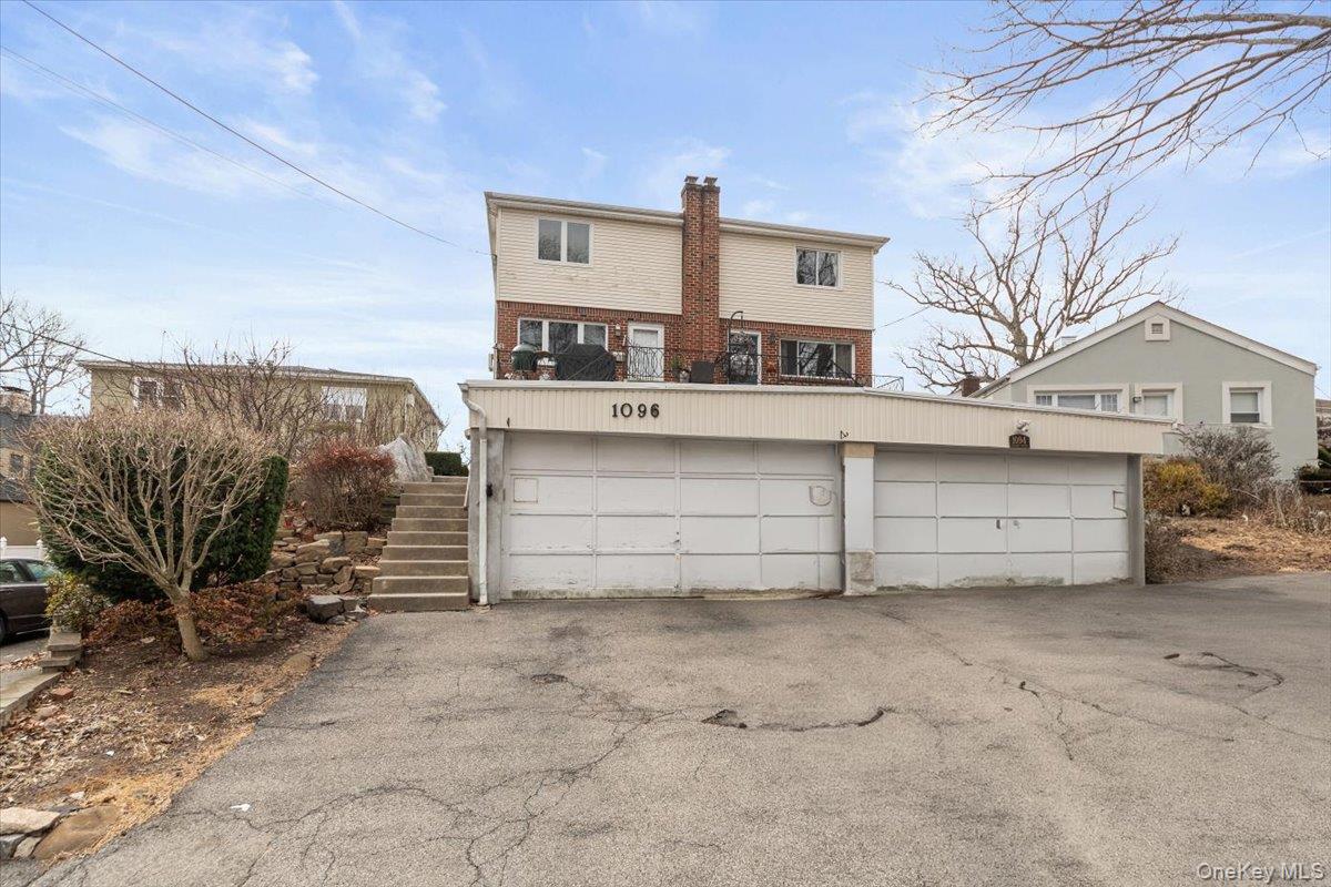 #20 photo, 1096 Midland Avenue, ブロンクス区 Bronxville , NY 10708