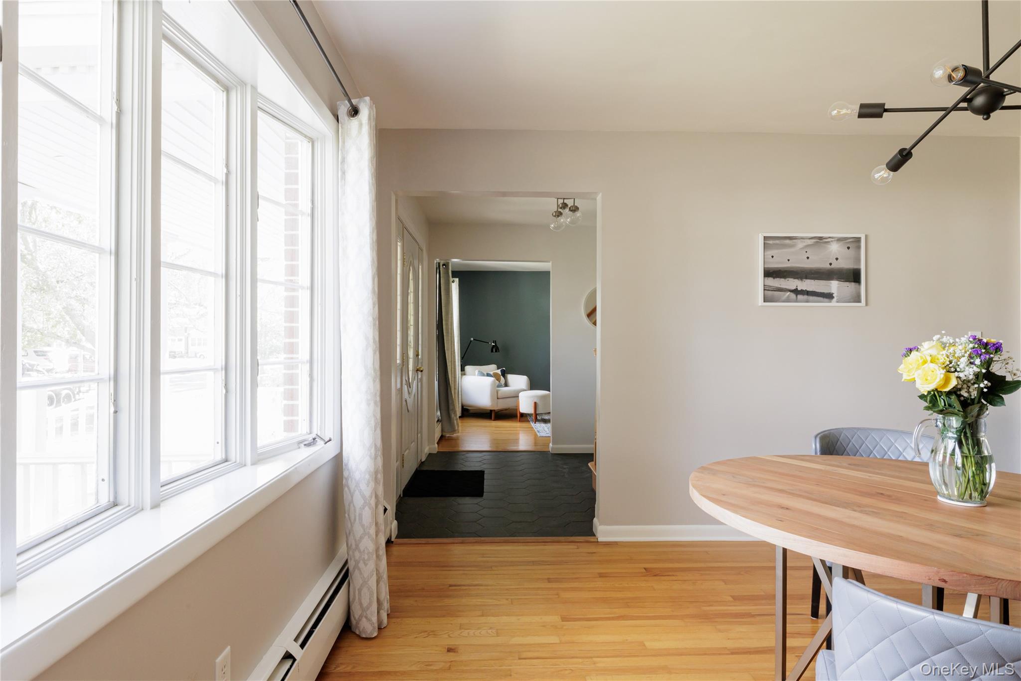 #12 photo, 25 Joslen Place, Hudson , NY 12534