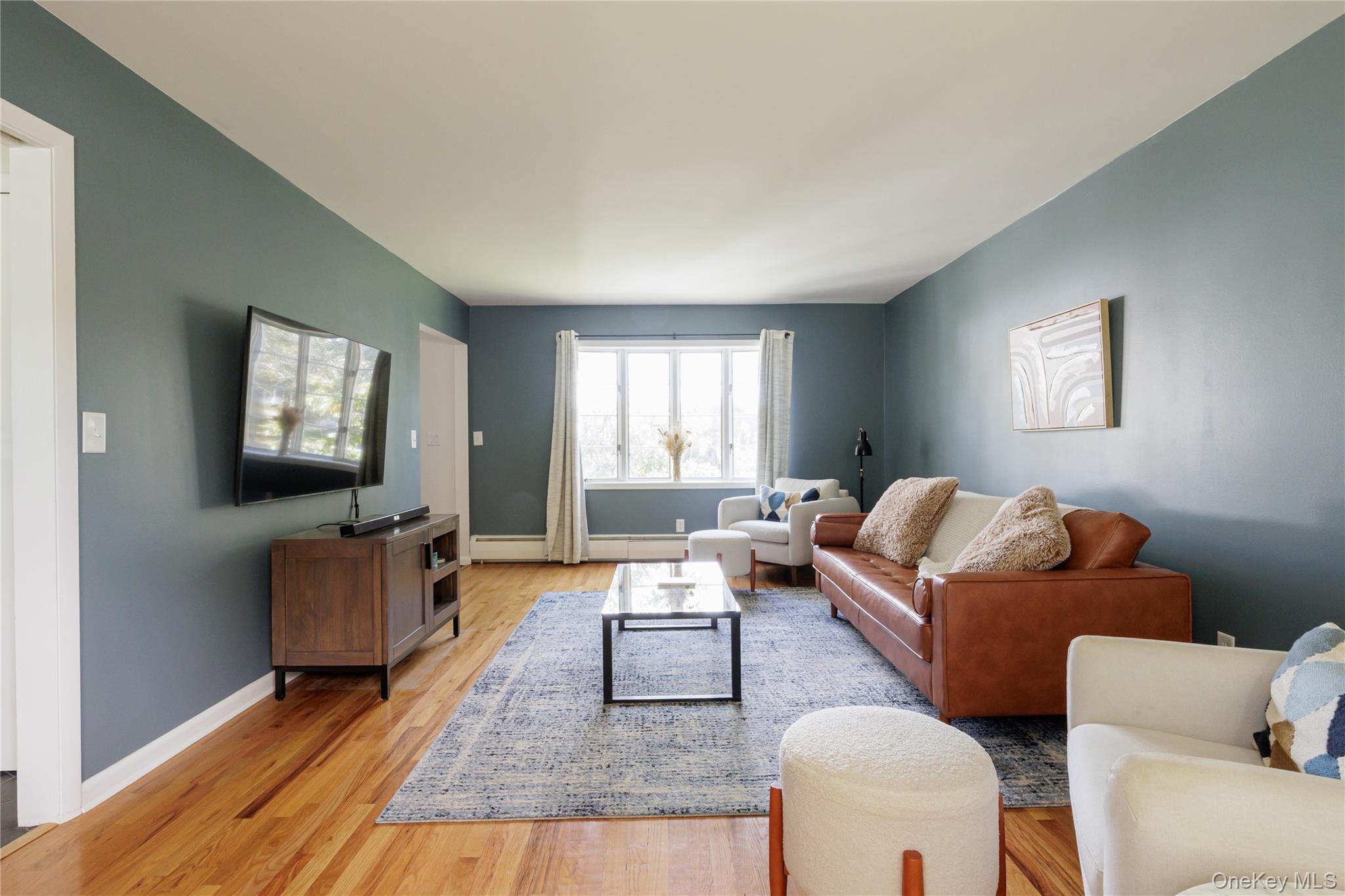 #13 photo, 25 Joslen Place, Hudson , NY 12534