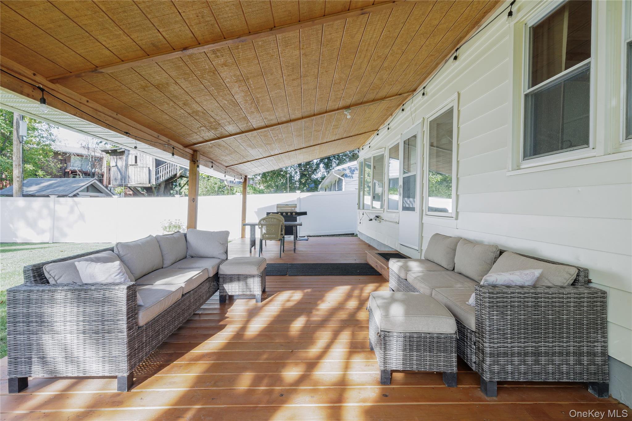 #18 photo, 25 Joslen Place, Hudson , NY 12534