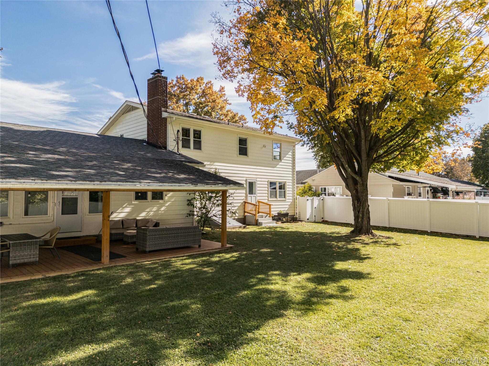 #2 photo, 25 Joslen Place, Hudson , NY 12534