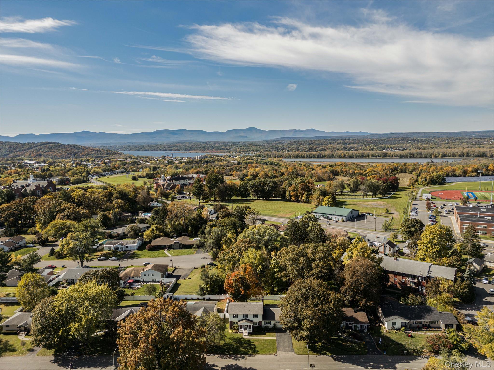 #3 photo, 25 Joslen Place, Hudson , NY 12534