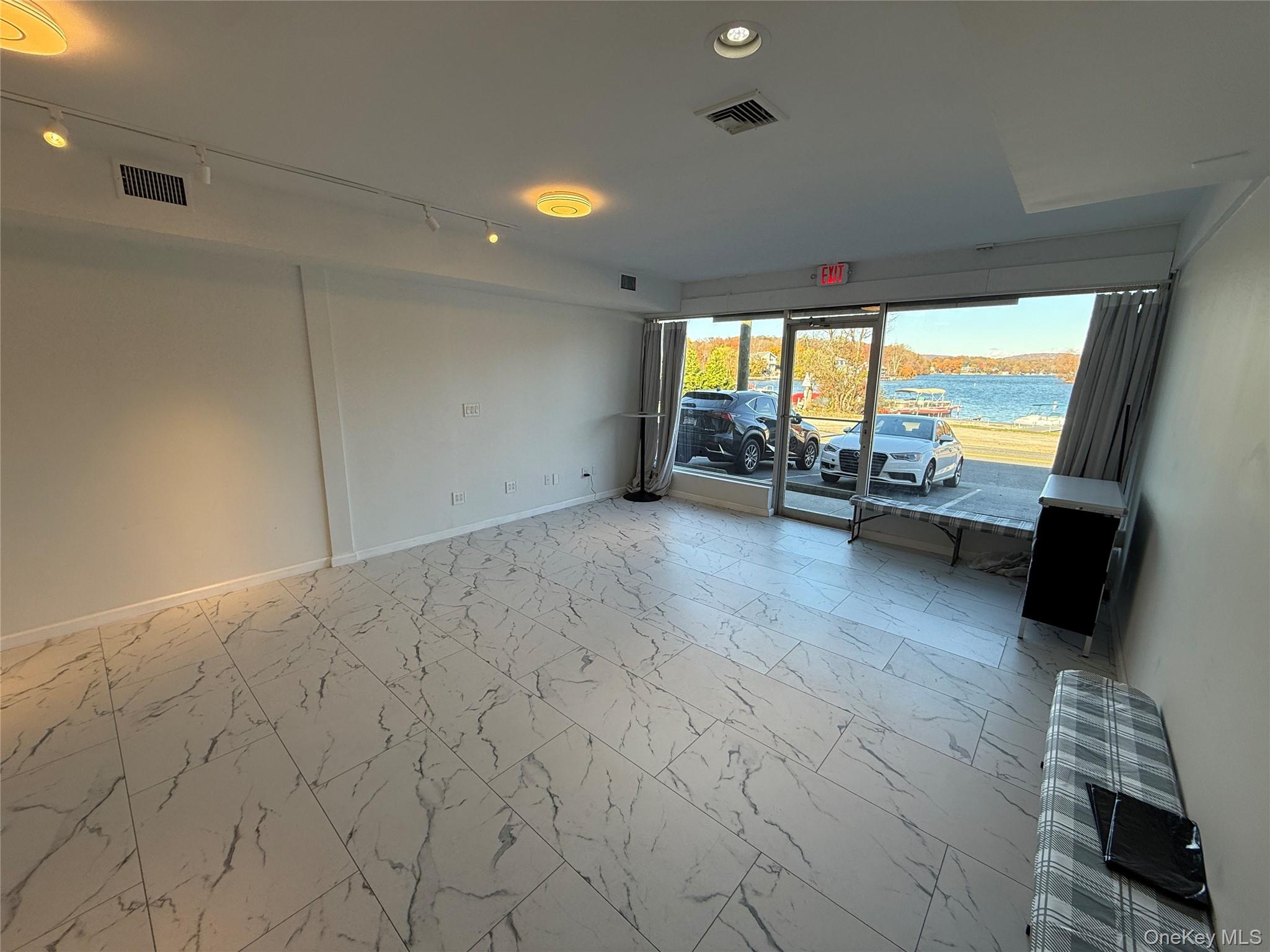 #6 photo, 900 S Lake Boulevard, Mahopac , NY 10541