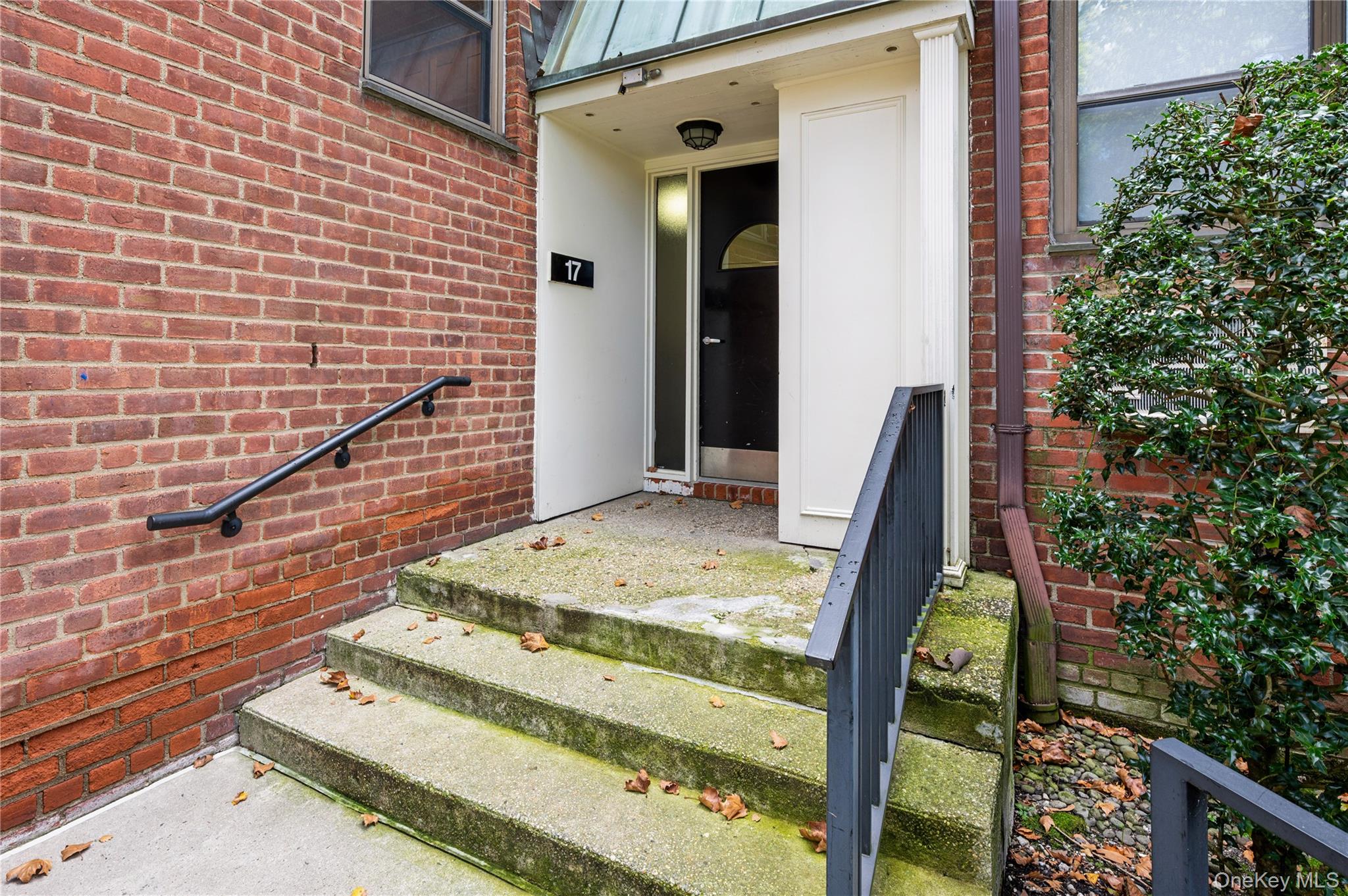 #3 photo, 17 Manor House Drive, Dobbs Ferry , NY 10522