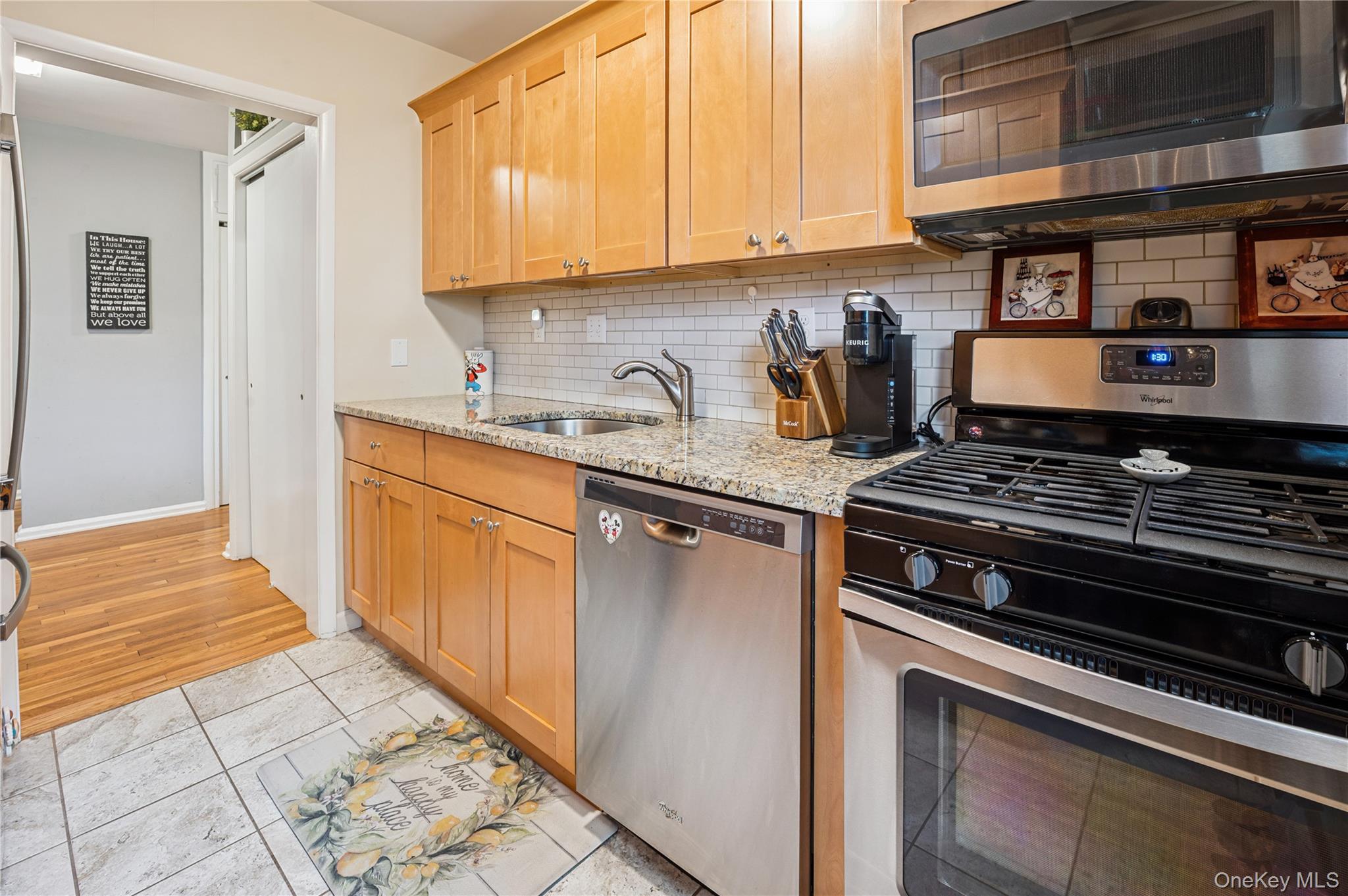 #6 photo, 17 Manor House Drive, Dobbs Ferry , NY 10522