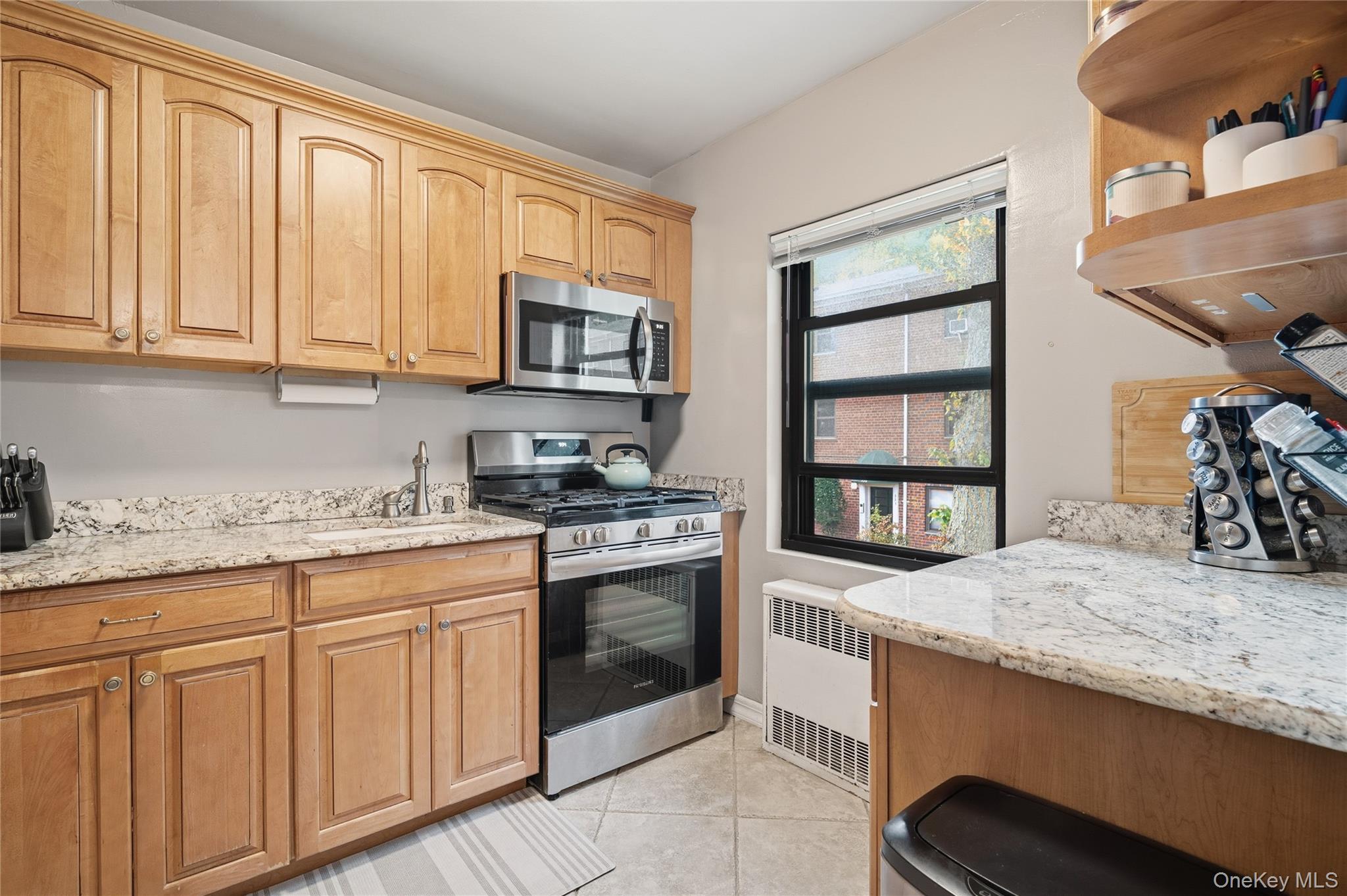 #7 photo, 317 Main Street, ナッソー郡 Roslyn , NY 11576